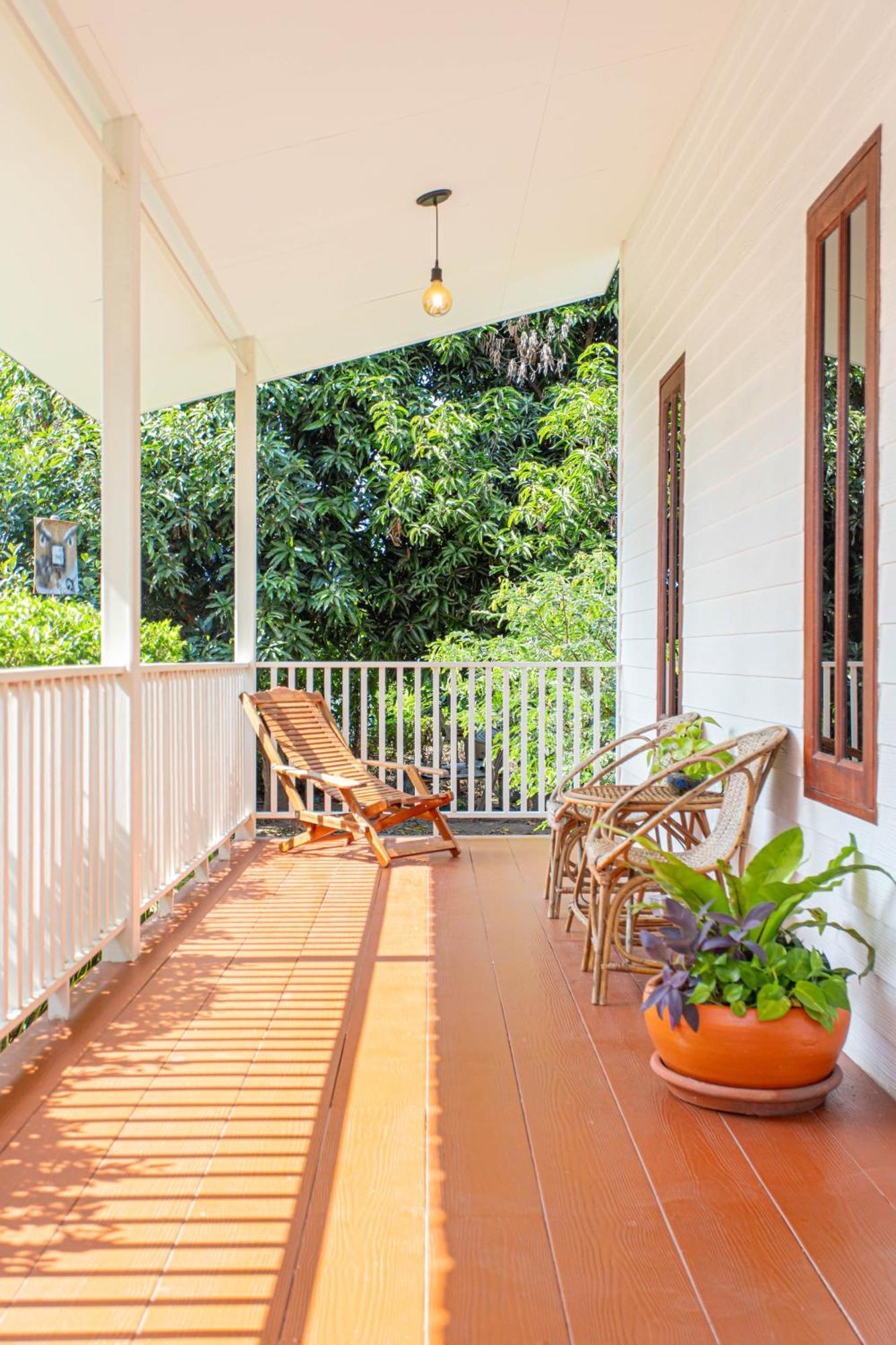 Vawa Guesthouse Kanchanaburi Exterior foto
